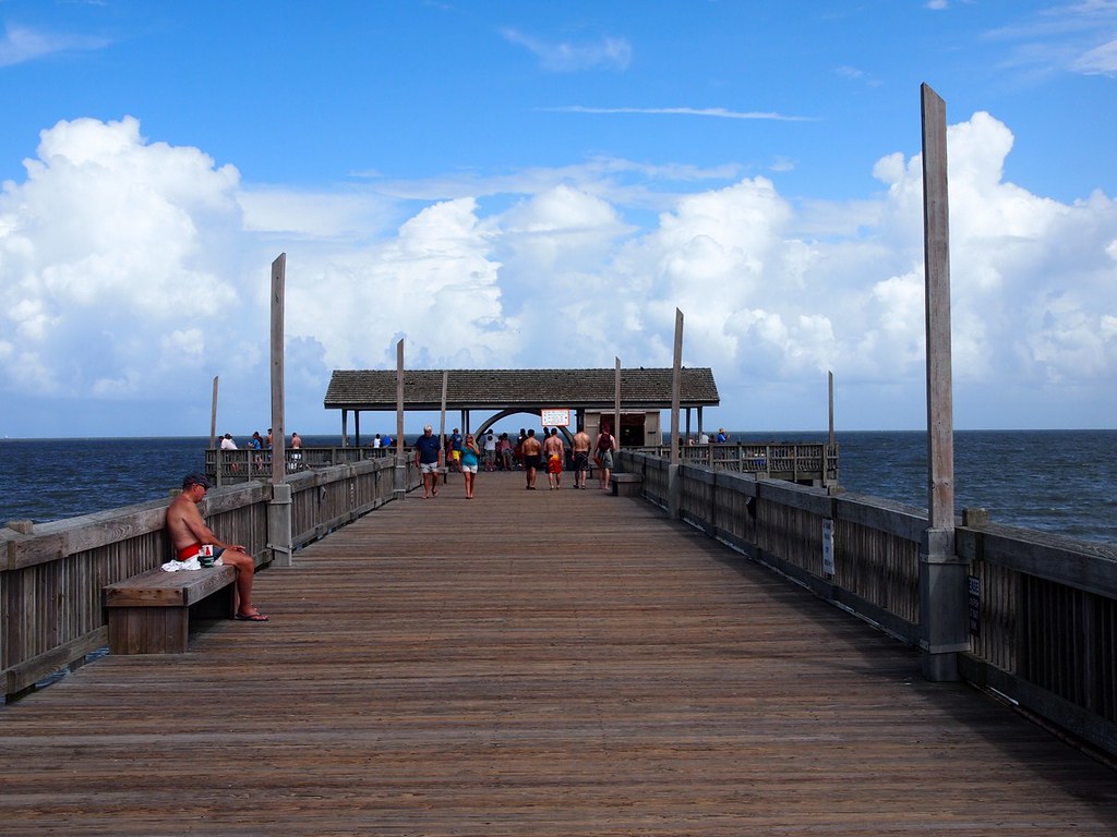 Pier 16 Seafood Restaurant – Tybee Island, Georgia